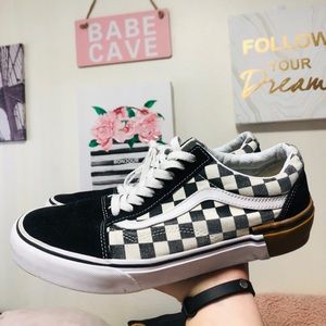 vans old skool checkered